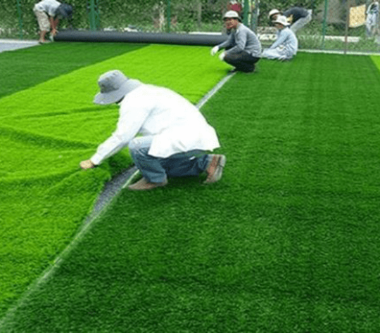 THI CÔNG SÂN BÓNG ĐÁ 