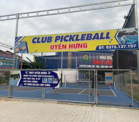  THI CÔNG SÂN PICKLEBALL